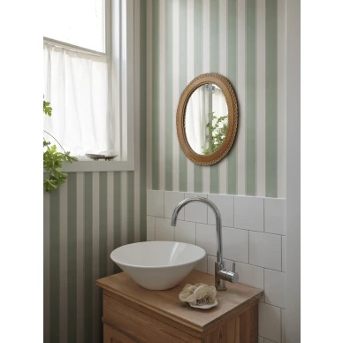 S10747_interior1 kuva