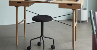 Liikkuva jakkara Stool with Wheels Hubsch