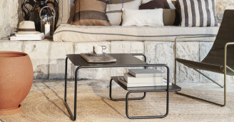 Olohuoneen sohva poyta Level Coffee Table Ferm Living