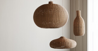 Puinen kattovalaisin Braided Ferm Living