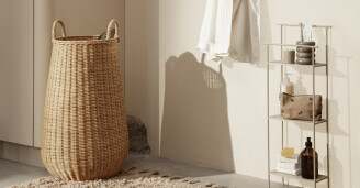 Tyylikas sisustus kylpyhuoneeseen Braided Laundry Bag Ferm Living