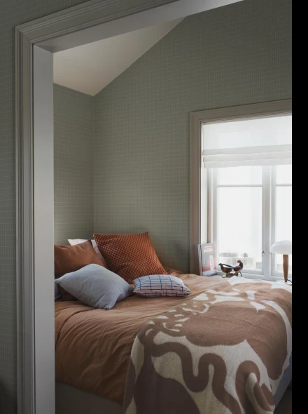 1390 MIT Roomshot Bedroom